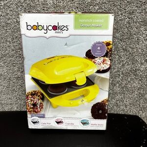 Babycakes mini’s - Nonstick Coated - Mini Donut Maker - Yellow - Makes 4 Donuts